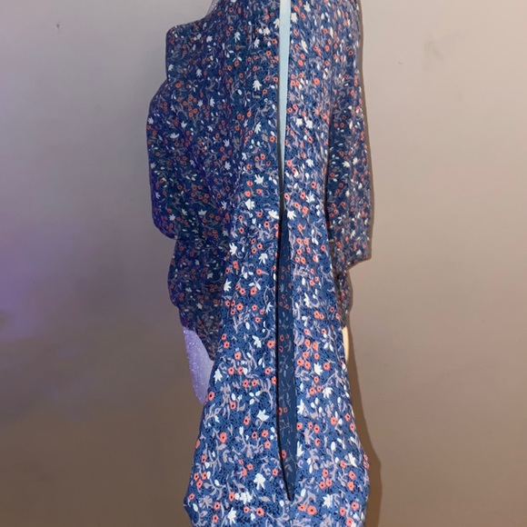 Lucky Brand Floral Peplum Waist Blouse - Picture 4 of 15